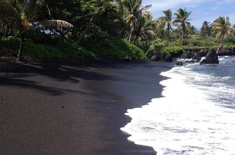 Heavenly Hana Paradise