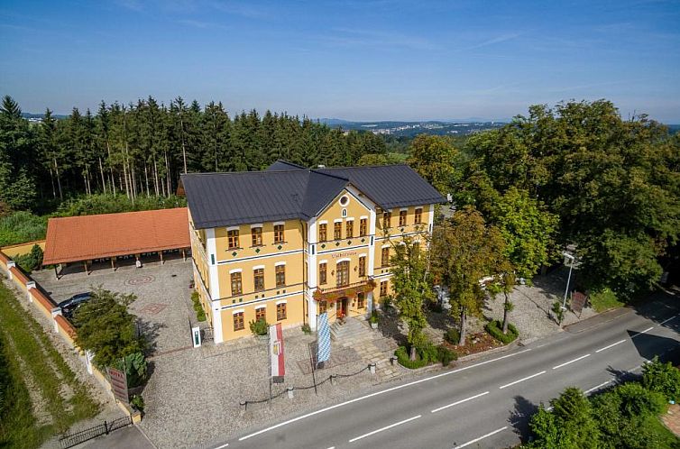 Hotel & Restaurant Waldschloss
