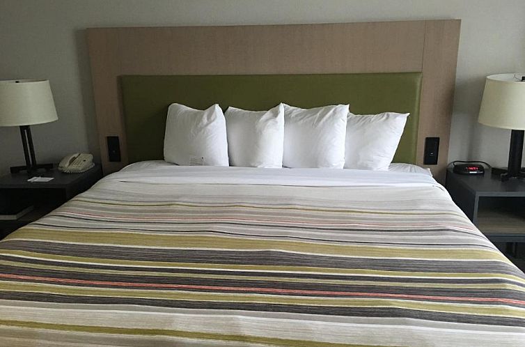 Country Inn & Suites by Radisson, Camp Springs (Andrews Air 