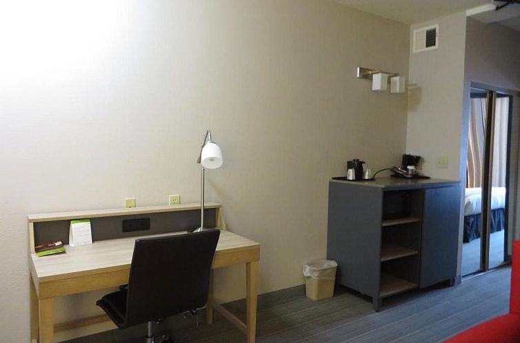 Country Inn & Suites by Radisson, Camp Springs (Andrews Air 