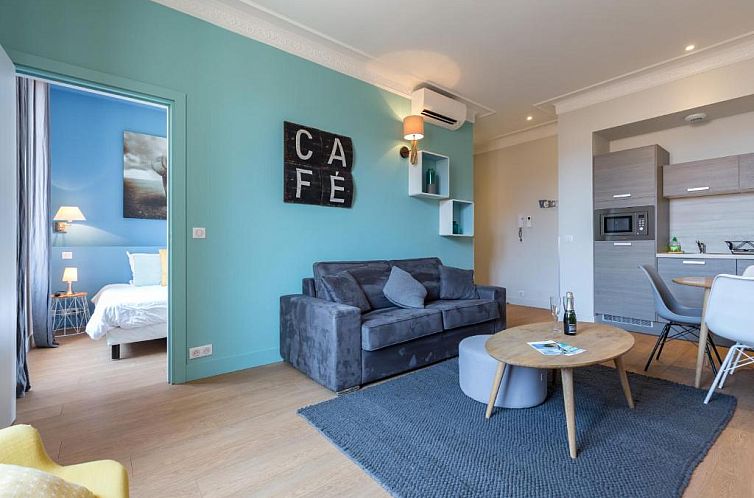 Florella Jean Jaures Apartment