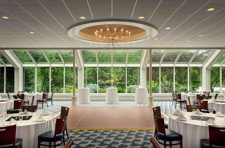 DoubleTree by Hilton Hotel & Executive Meeting Center Somers