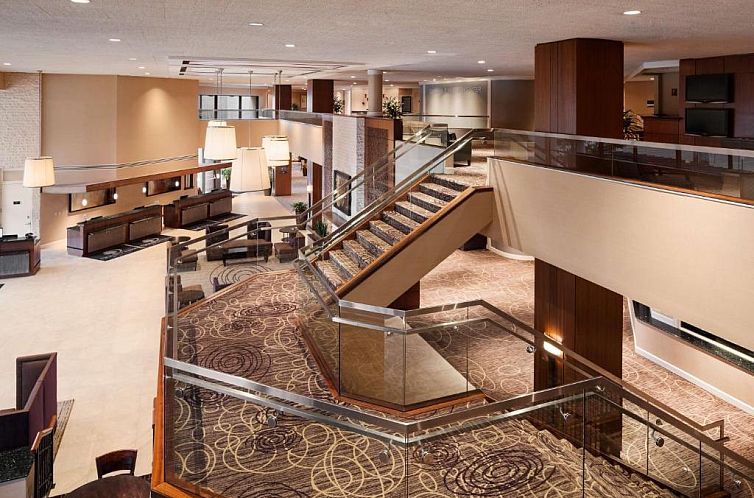 DoubleTree by Hilton Hotel & Executive Meeting Center Somers