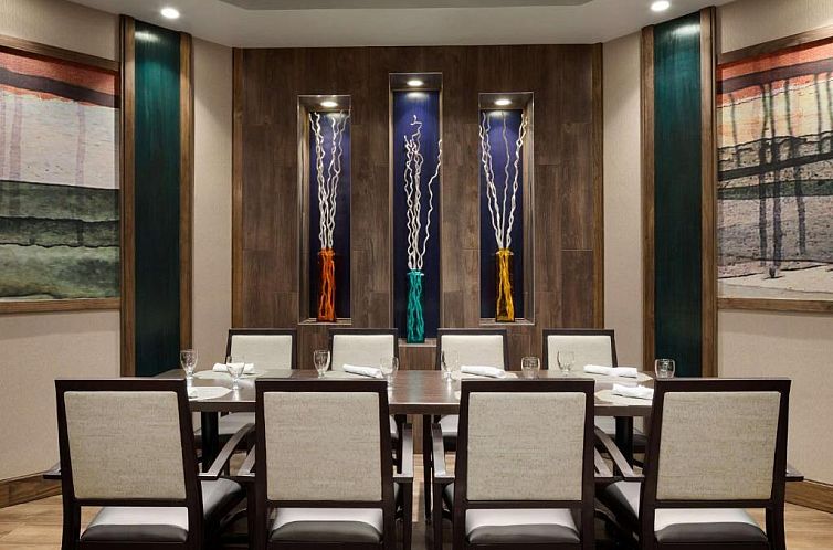 DoubleTree by Hilton Hotel & Executive Meeting Center Somers