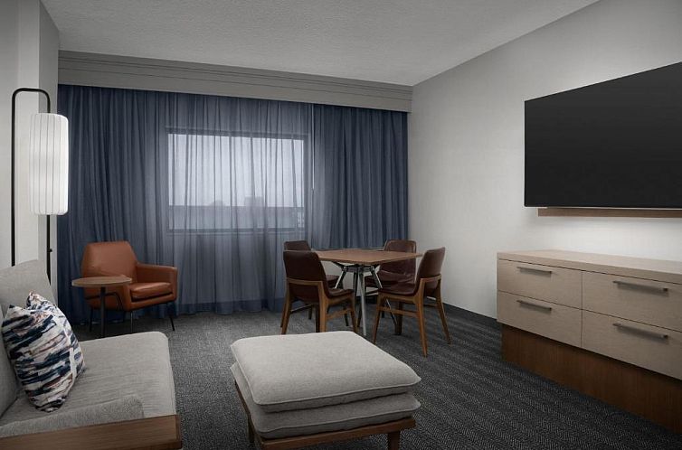 Courtyard Dallas Addison Quorum Drive