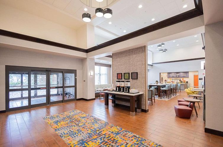 Hampton Inn & Suites by Hilton Seattle/Kent