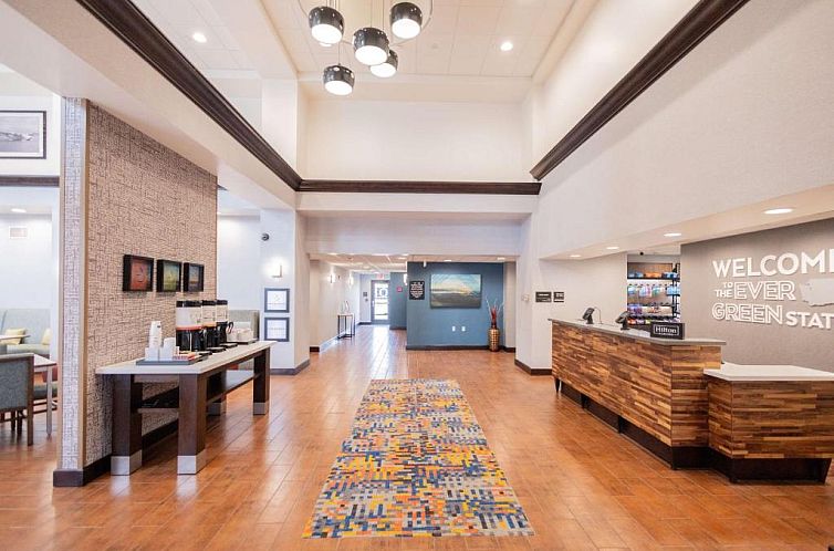 Hampton Inn & Suites by Hilton Seattle/Kent