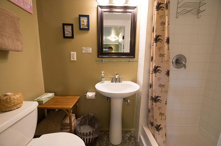 Wailuku Guesthouse