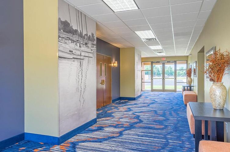 Holiday Inn Express Cambridge, an IHG Hotel