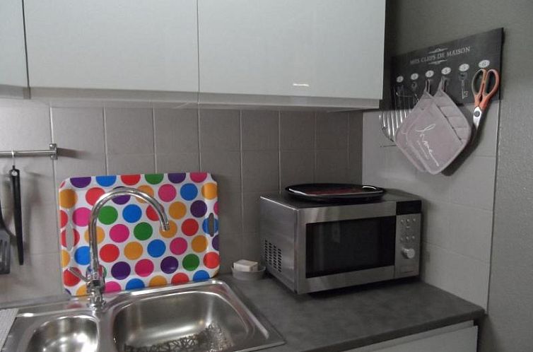 Appartementhaus im Grün