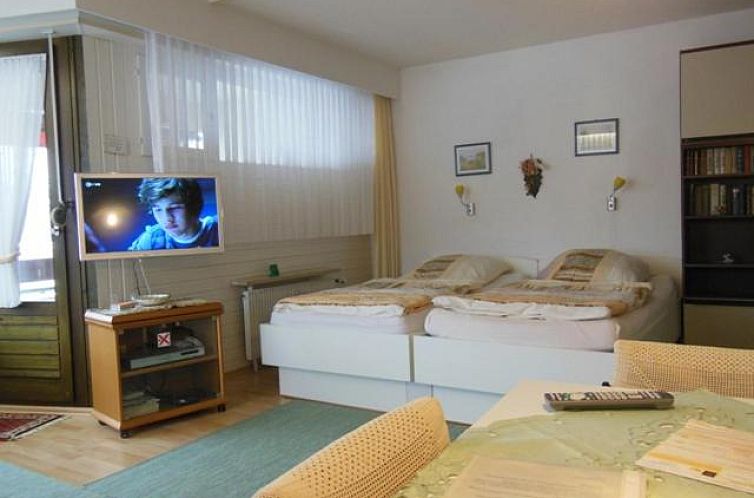 Appartementhaus im Grün