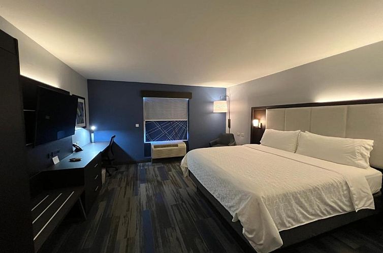 Holiday Inn Express & Suites Columbia - East Elkridge, an IH
