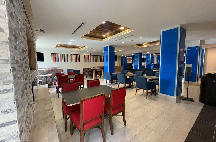 Holiday Inn Express & Suites Columbia - East Elkridge, an IH