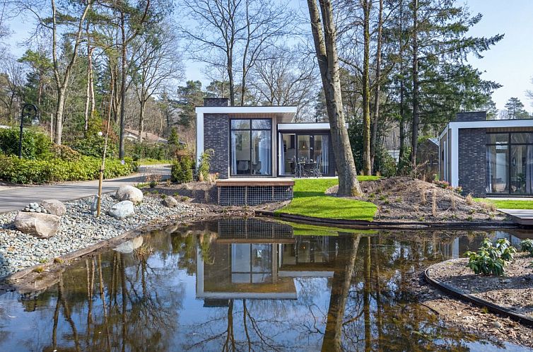 Vrijstaande woning in Hoenderloo