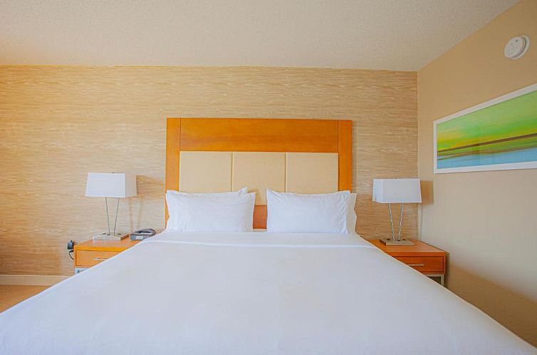 Holiday Inn & Suites Spring - The Woodlands