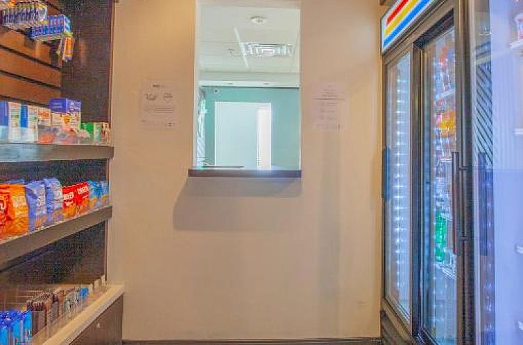 Holiday Inn & Suites Spring - The Woodlands