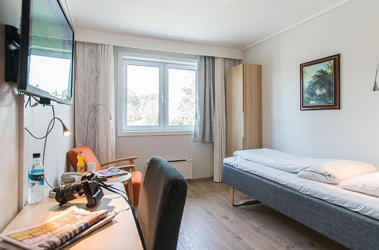 Almaas Hotell Stord AS