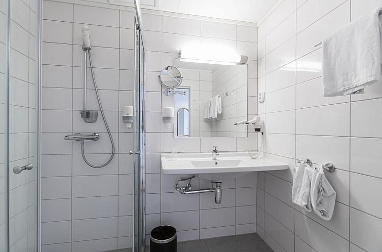 Almaas Hotell Stord AS