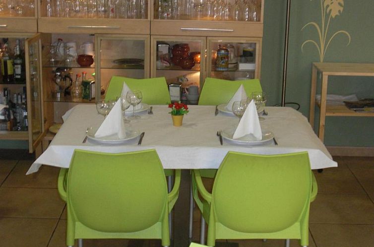 Ca La Conxita Hostal & Restaurante