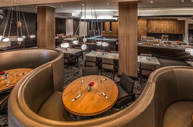 Courtyard by Marriott Bethesda Chevy Chase