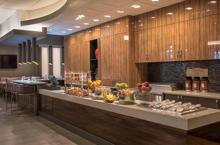 Courtyard by Marriott Bethesda Chevy Chase