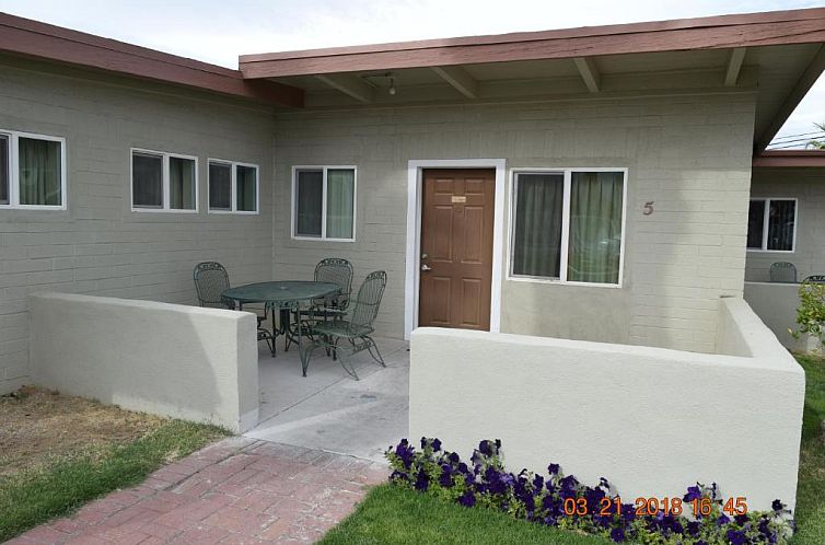 Stanlunds Inn and Suites