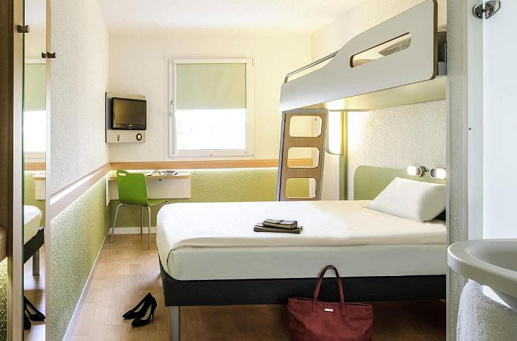 Guest house 32714714 - Apartment Catalonia / Pyrenees - Ibis Budget Lleida