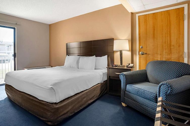 Econo Lodge Inn & Suites - Rehoboth Beach