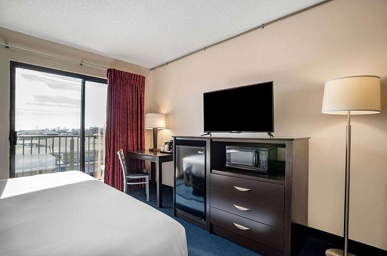 Econo Lodge Inn & Suites - Rehoboth Beach