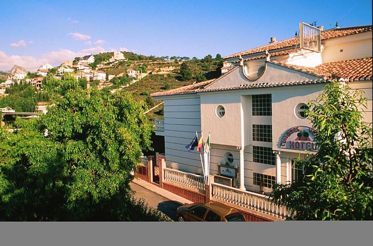 Apartamentos Turísticos Cumbres Verdes