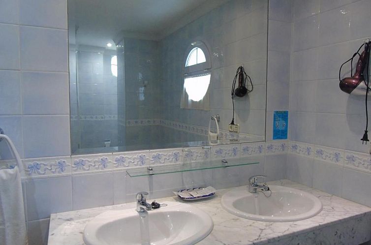 Apartamentos Turísticos Cumbres Verdes