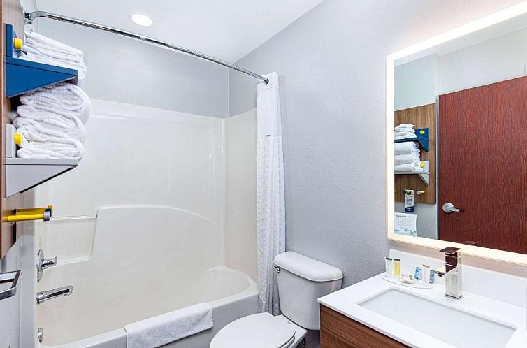 Microtel Inn & Suites Columbus North