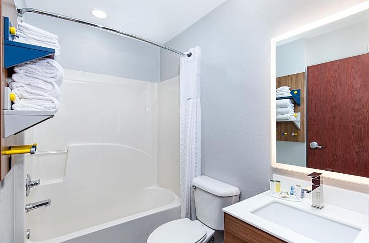 Microtel Inn & Suites Columbus North