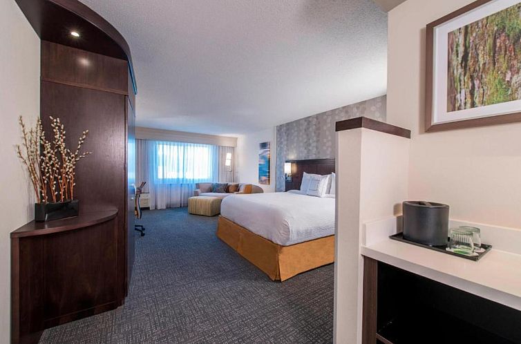 Courtyard by Marriott Columbus
