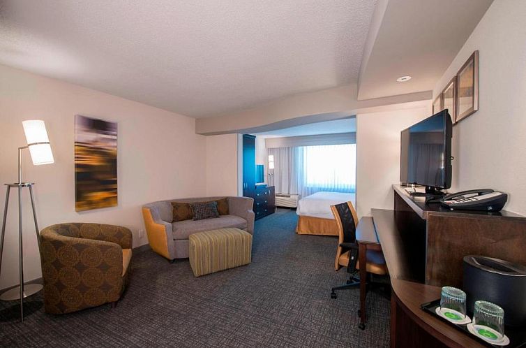 Courtyard by Marriott Columbus
