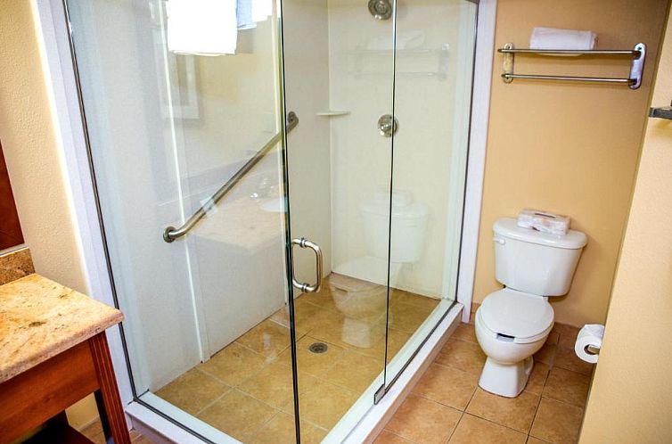 Holiday Inn Express Hotel & Suites Cocoa Beach, an IHG Hotel