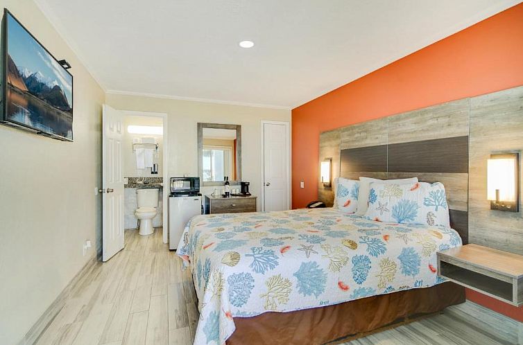 Anthony's on the Beach