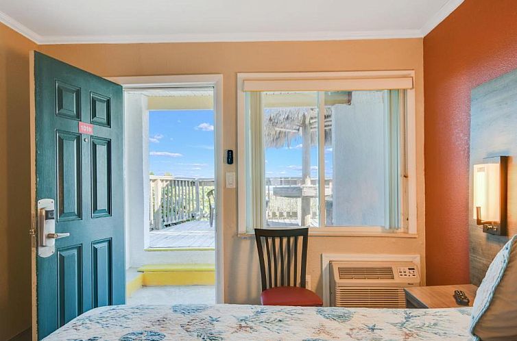 Anthony's on the Beach