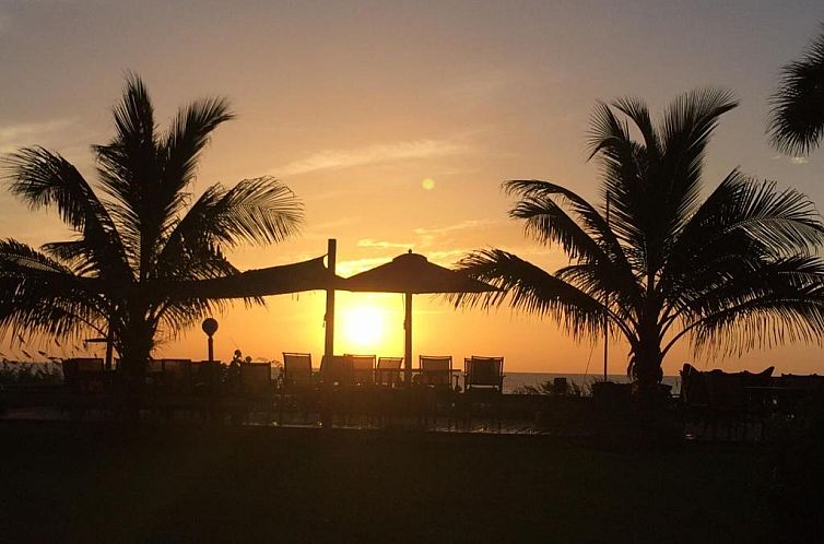 Surf Studio Beach Resort