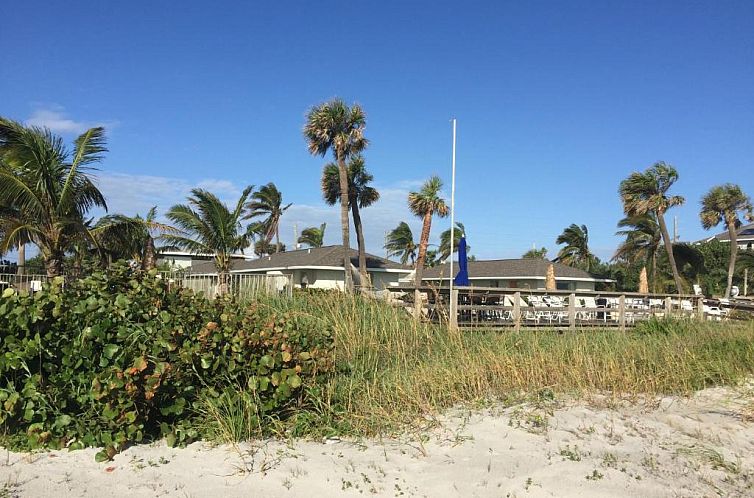 Surf Studio Beach Resort