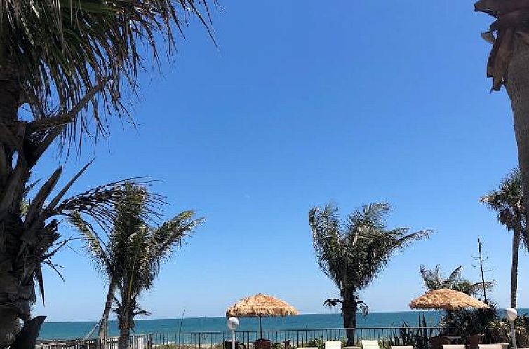 Surf Studio Beach Resort