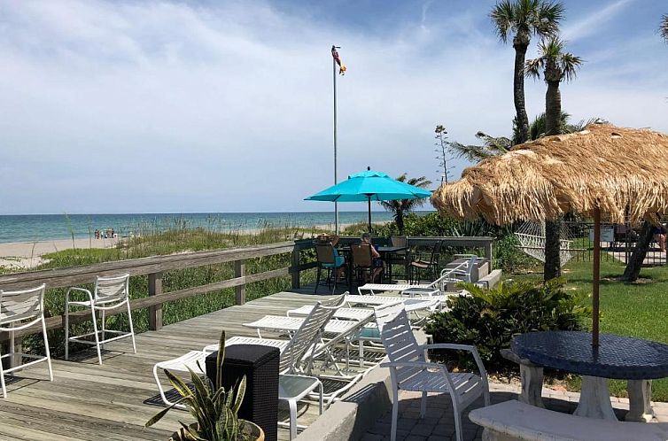 Surf Studio Beach Resort