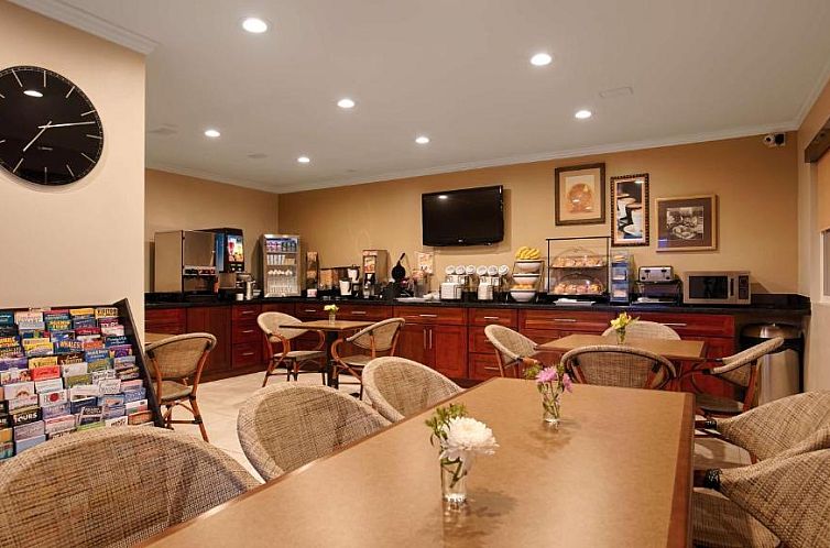 Best Western The Inn & Suites Pacific Grove