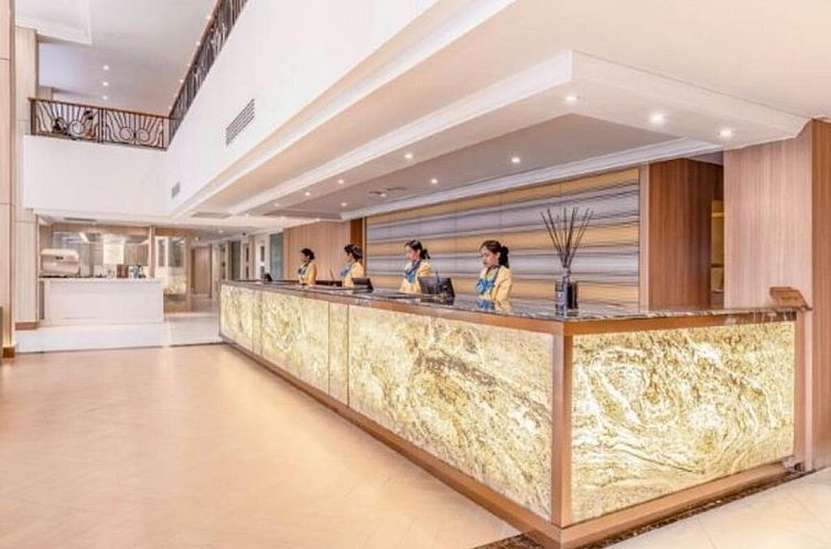 The Maruay Garden Hotel