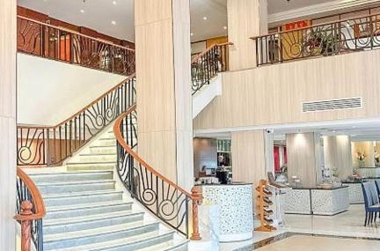 The Maruay Garden Hotel