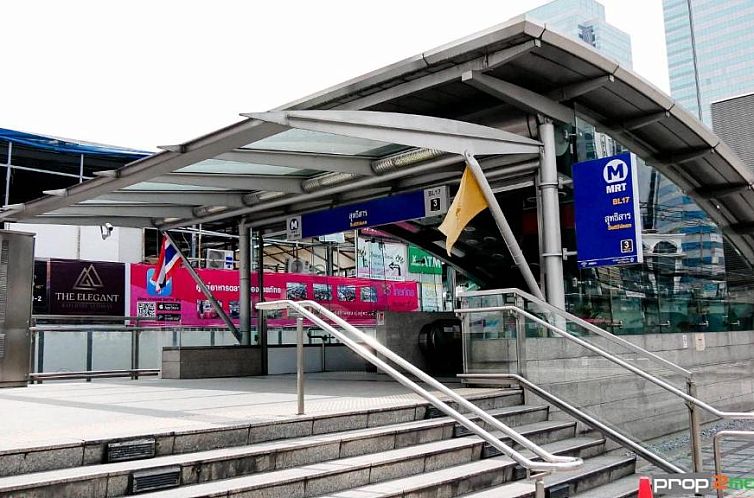 Ratchada Point Hotel