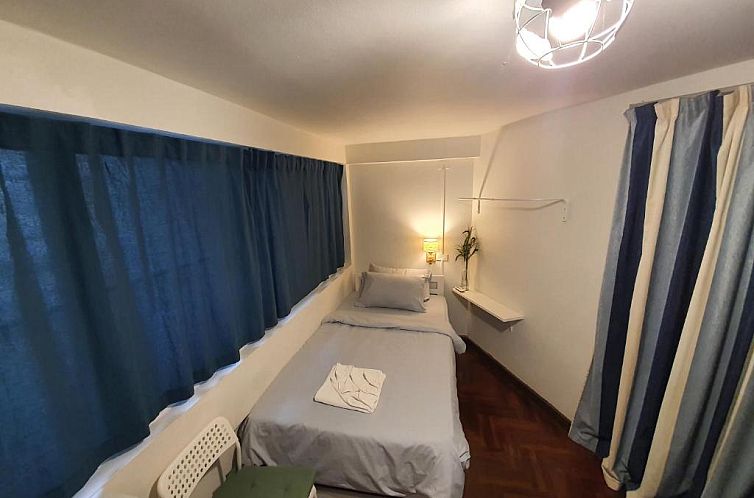 Hostel 16