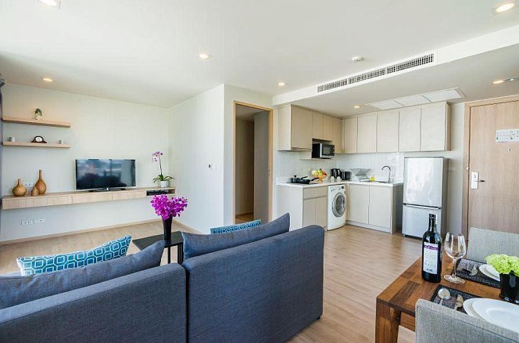 The Residence on Thonglor by UHG