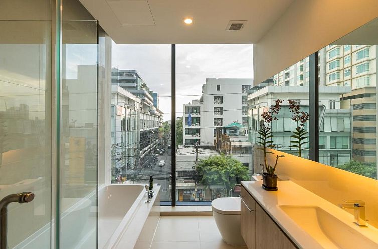 The Residence on Thonglor by UHG