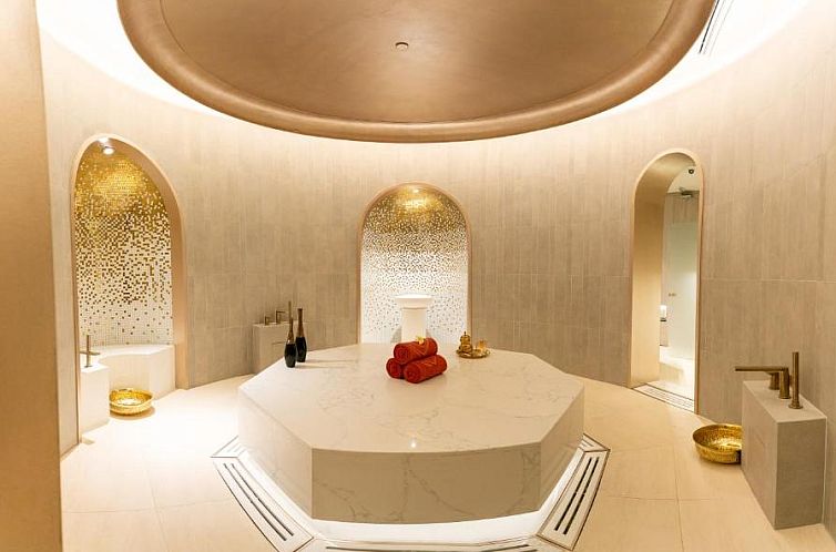 Centara Grand At Centralworld - SHA Extra Plus Certified